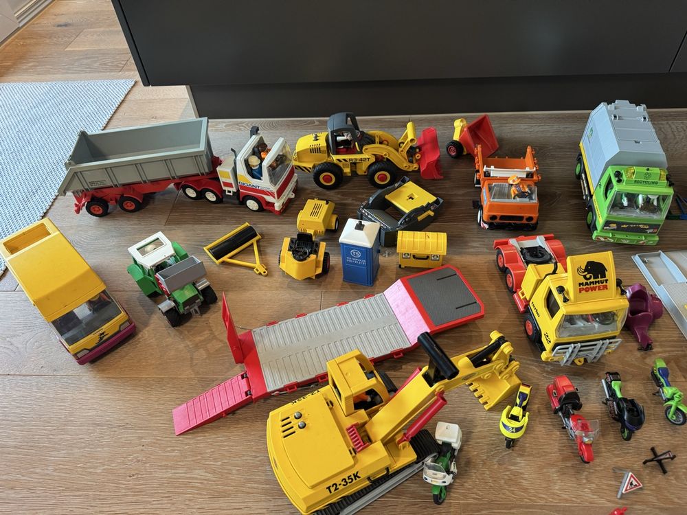 11 PLAYMOBILFIGUREN 10 Kinder + 1 Baby Figuren Von Playmobil Konvolut