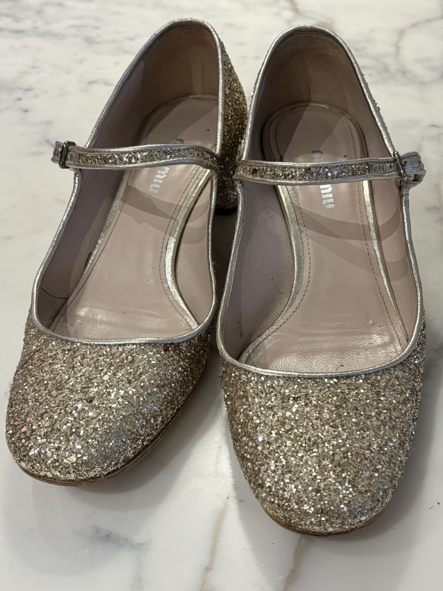Miu Miu Scarpe da donna: MiuMiu glitzer Riemchen-Pumps, 37 – Usato da Twann venduto da dieberaterin