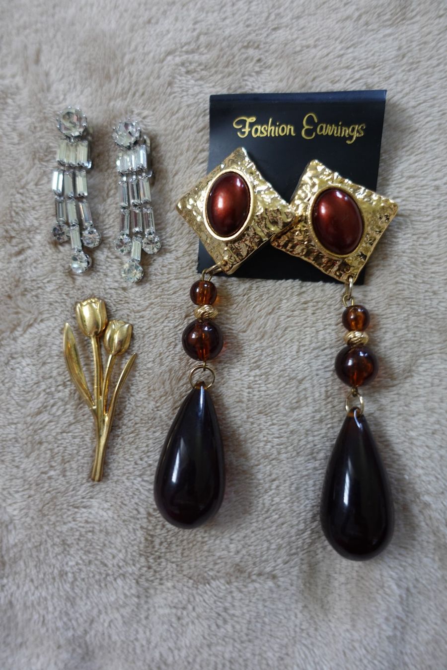 Altri gioielli: 1 schönes 26 teiliges Modeschmuck Set – Usato da rorschach venduto da Babsi64 1