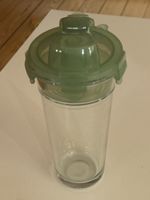 Bouteille à infusion fraîche d'été, design pratique 