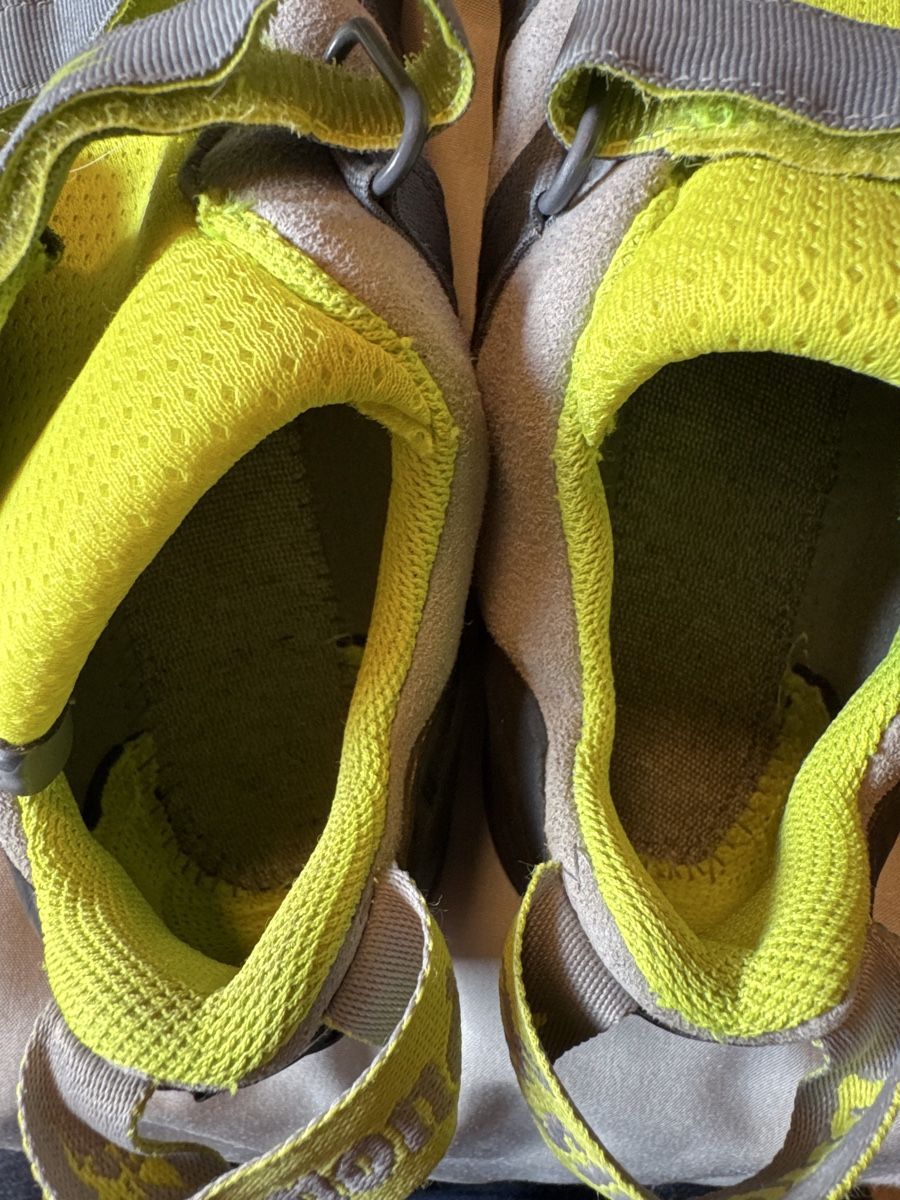 Salewa Scarpe da donna: praktisch neue Simond Schuhe Größe 41 – Usato da Naters venduto da vir_8t9z 3