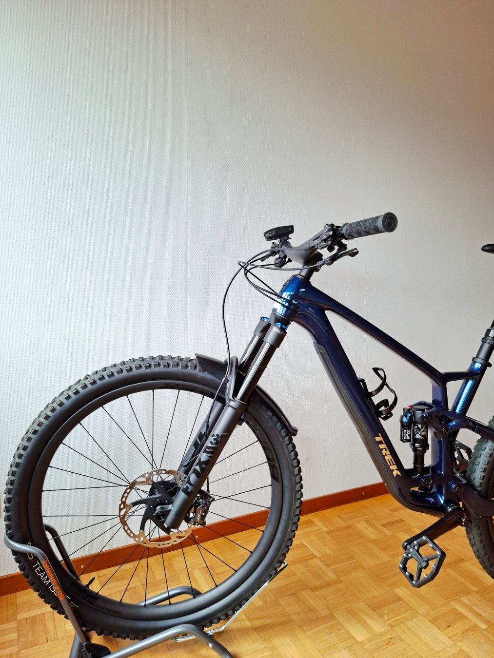 Trek Biciclette: Trek Fuel EX 9.8 XT (Gen 6 L) COMME NEUF/WIE NEU – Nuovo (secondo la descrizione) da Develier venduto da LS90 1