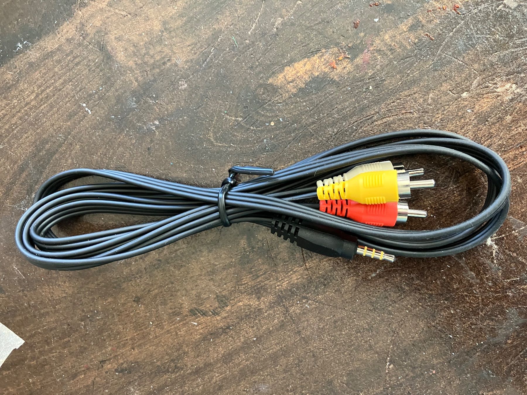 Cavi: Videokabel – Nuovo (secondo la descrizione) da Ostermundigen venduto da bea_pjw9