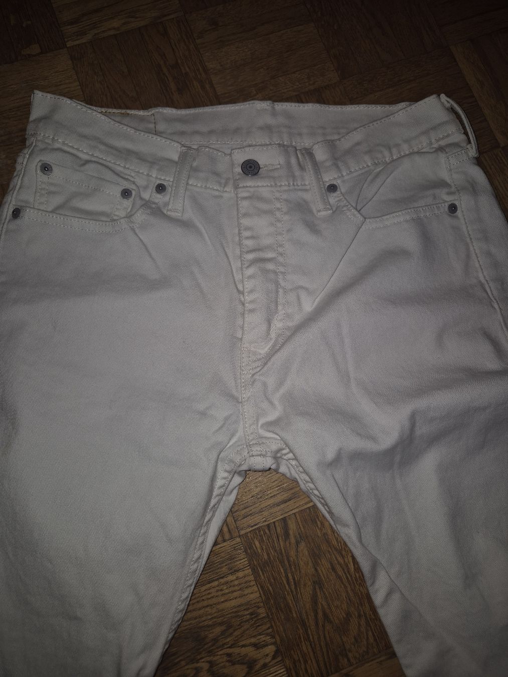 Levi's Jeans: Levi's 513, Taille 31/32, Blanc  clair, comme neuf! – Usato da Genève venduto da caps1207 1