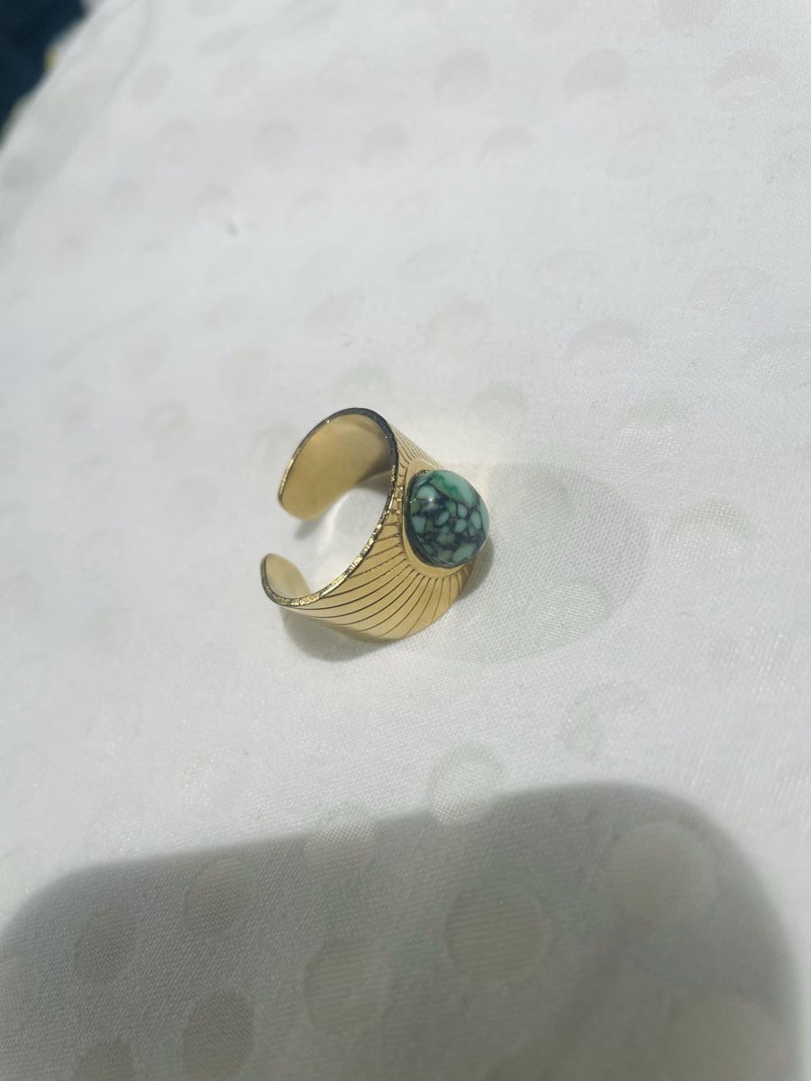 Ringe: Ring Goldfarben mit Stein neu – Neu (gemäss Beschreibung) aus Kriens von p_ART_rizia 2