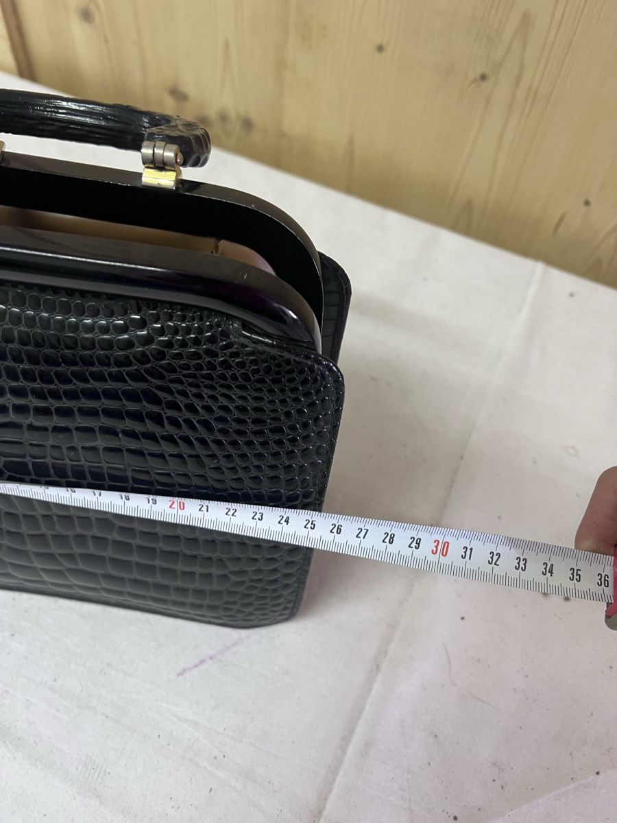 Taschen für Damen:  Schöne Handtasche (35) – Gebraucht aus Glattfelden von bro_f2vv 7