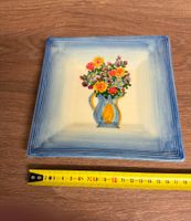 Quadratischer Teller Atelier du Sage handbemalt Blumen