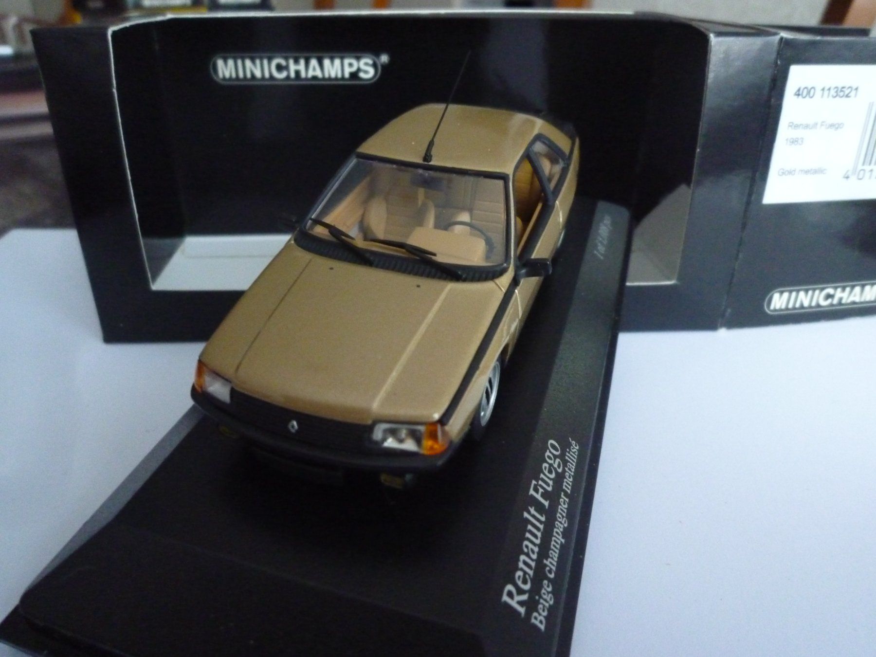 Renault Modellini d'auto: Renault Fuego (1983) – Nuovo e nell'imballaggio originale da Flawil venduto da Imperiosud 2
