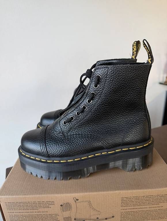 Chaussures femmes: Dr Martens à zip neuves – Neuf avec emballage d'origine à Delémont par cam.brg 3
