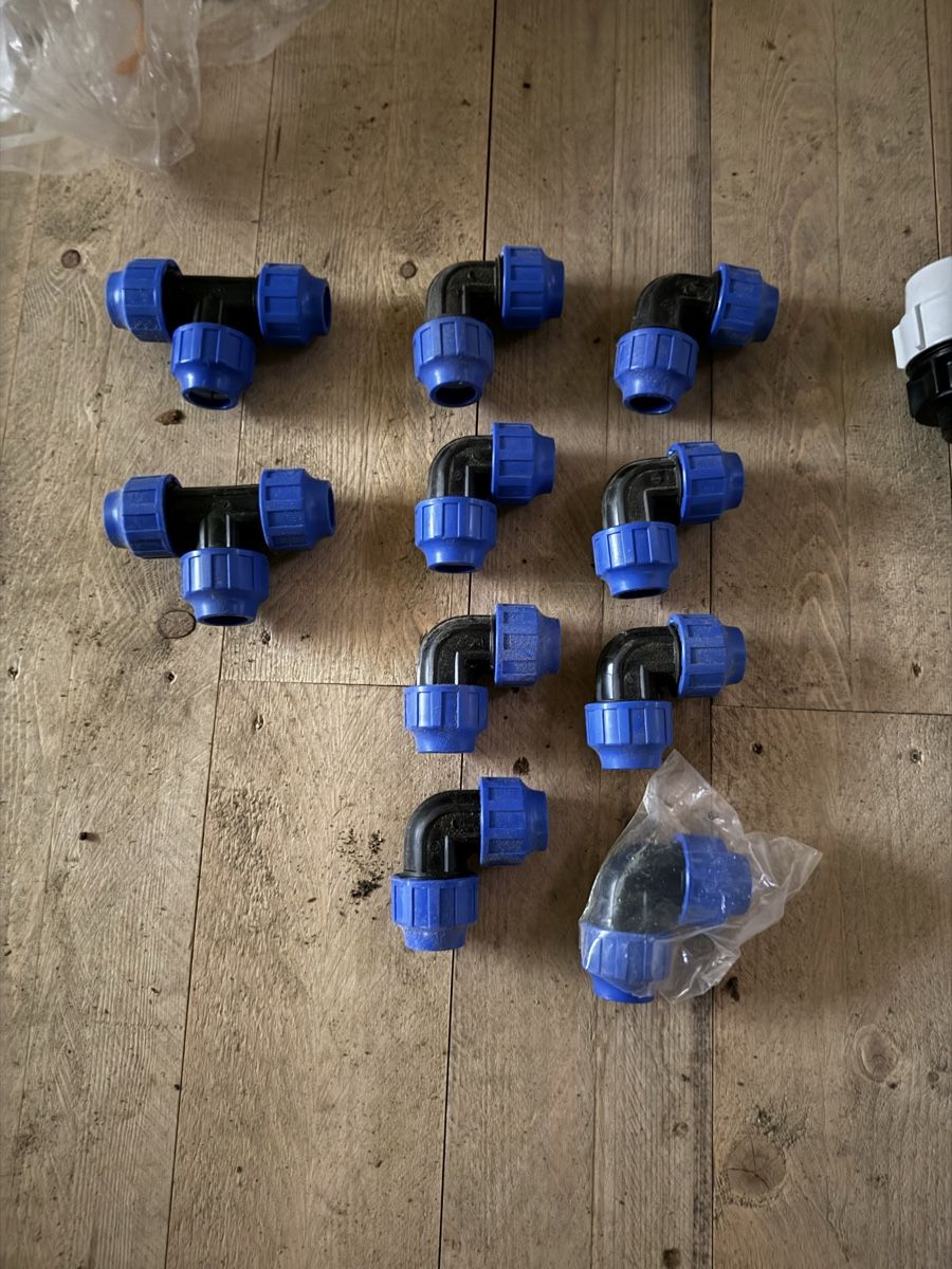 Tuyaux & tubes: Rohrverbinder Plasson Klemmfitting – Neuf (Voir description) à Portalban par lui_scq7 2