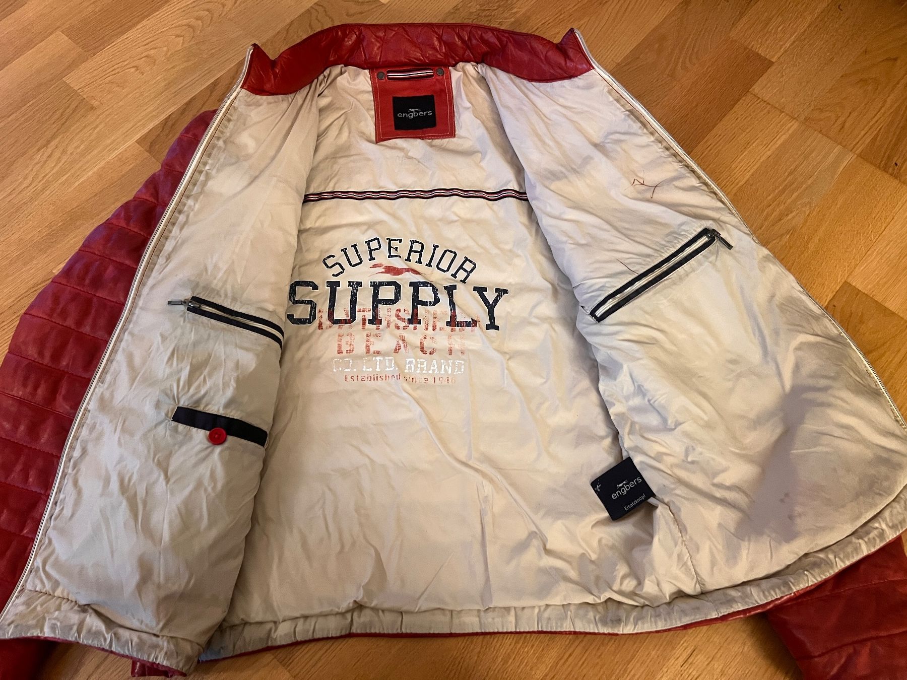 Vestes: Lederjacke rot – D'occasion à Bern par Hunnei 6