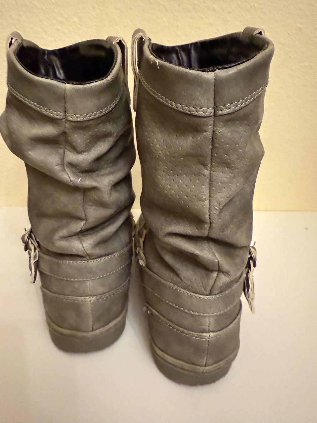 Chaussures femmes: graue Boots  /  Sommer - Stiefel   -  Grösse 37 – D'occasion à Bern par rewe45 3