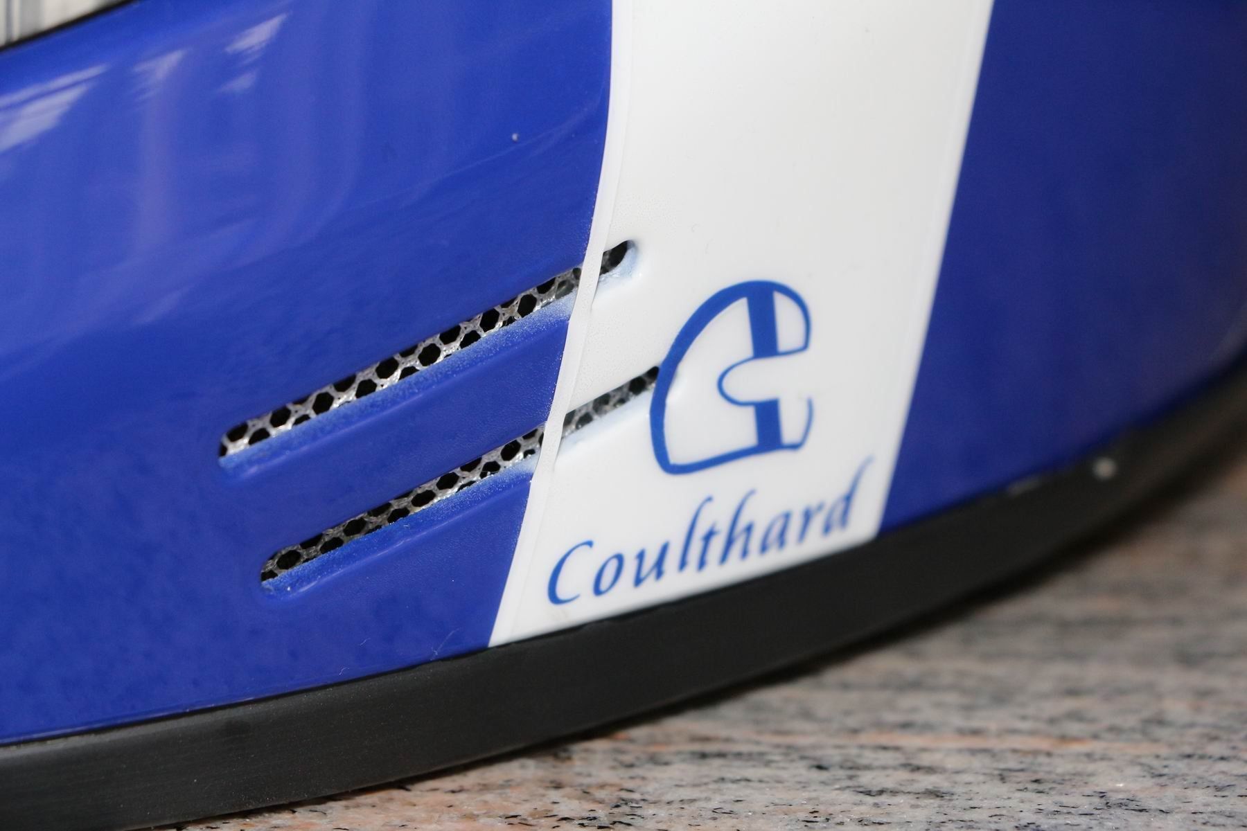 Caschi & visiere: David Coulthard Red Bull Helm – Nuovo (secondo la descrizione) da Mörschwil venduto da Ferrari-V8 3