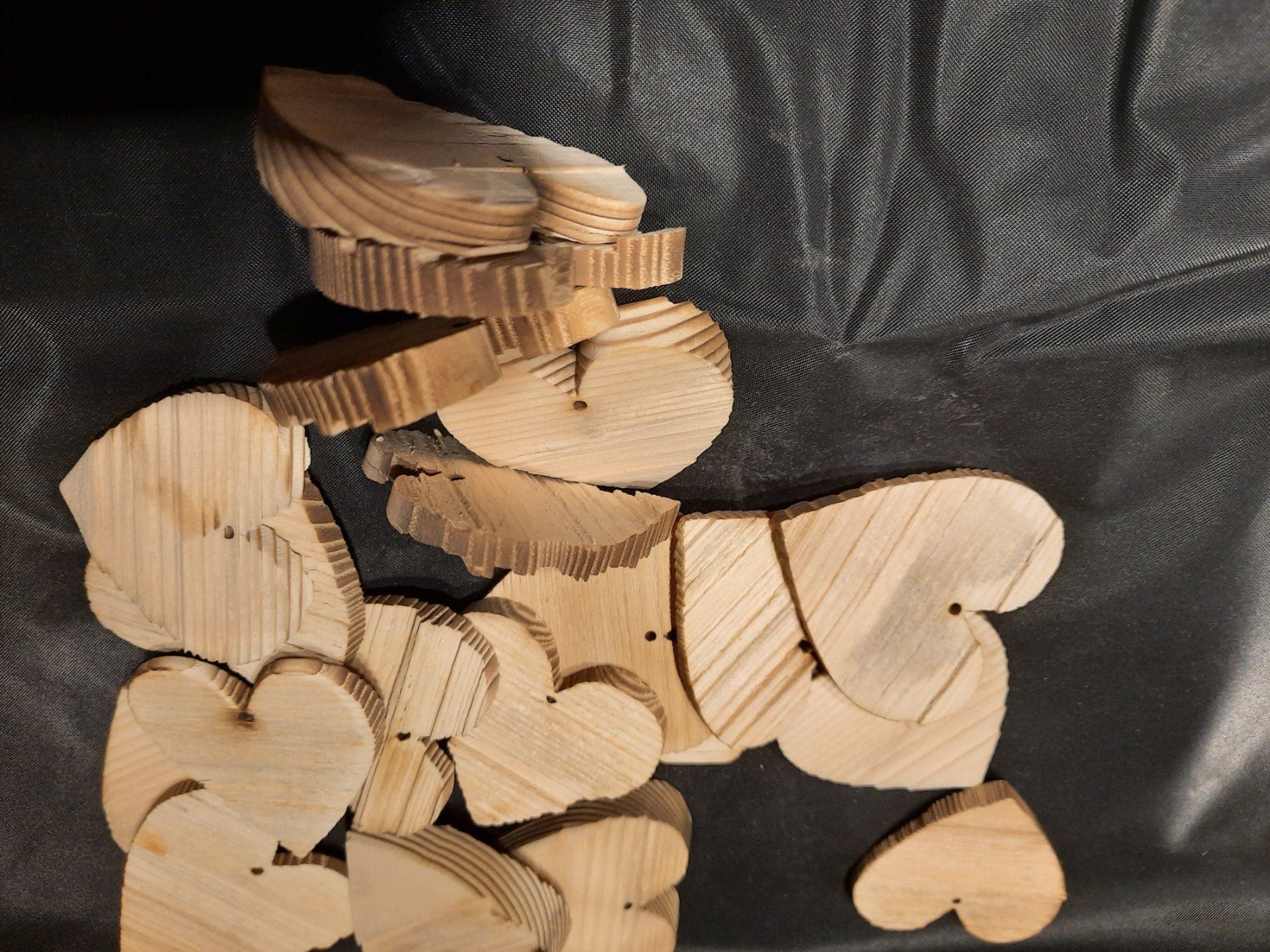 Holzartikel: Deko Holz Herzen 20 Stk. – Neu (gemäss Beschreibung) aus Widnau von Crewo 3