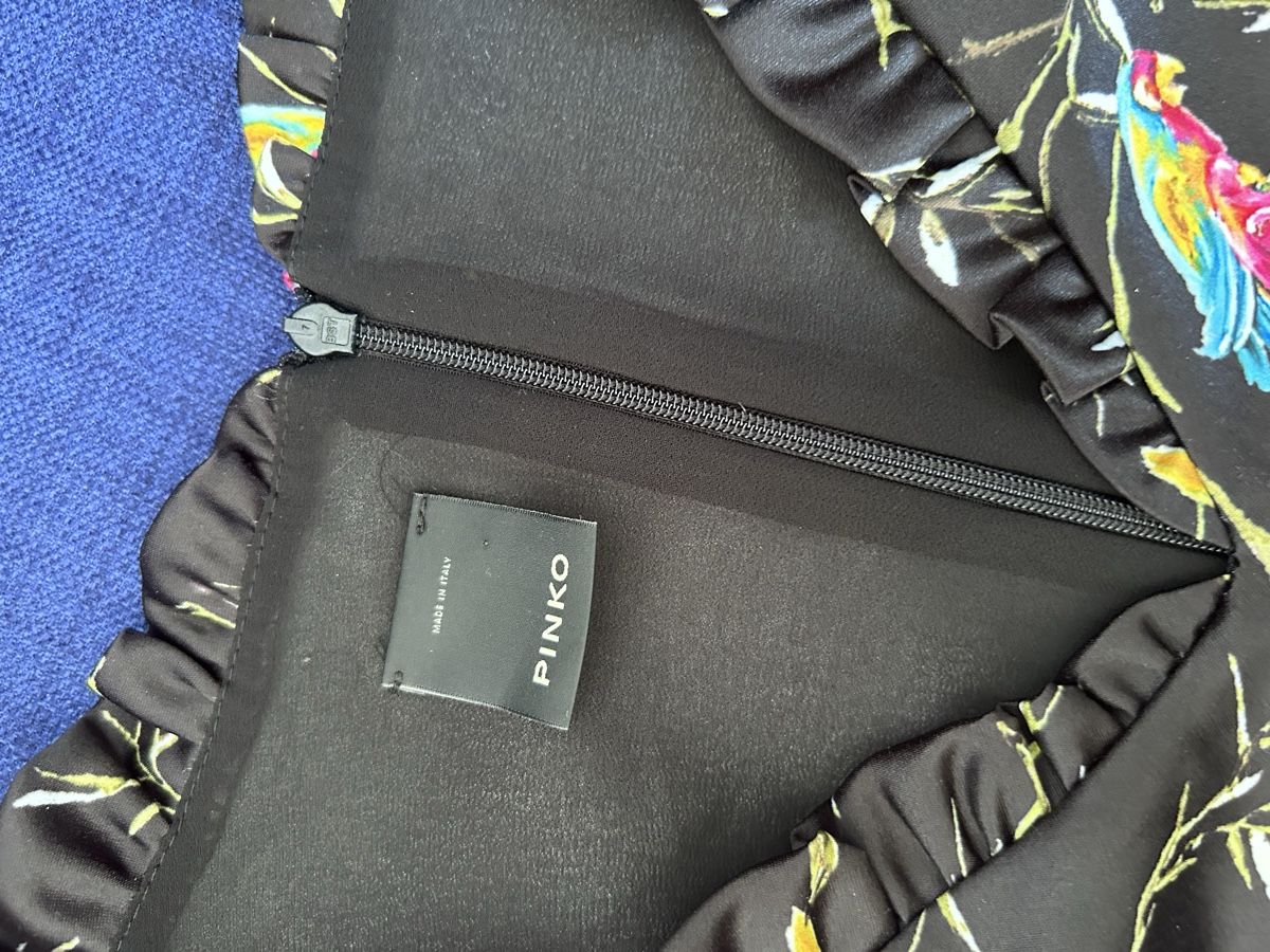 Pinko Vestiti: Pinko evening gown – Nuovo (secondo la descrizione) da Biel/Bienne venduto da zit_v5yc 5