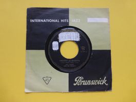 Bill Haley And His Comets – Pretty Alouette