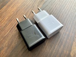 2x Samsung USB-A Ladegerät/Charger