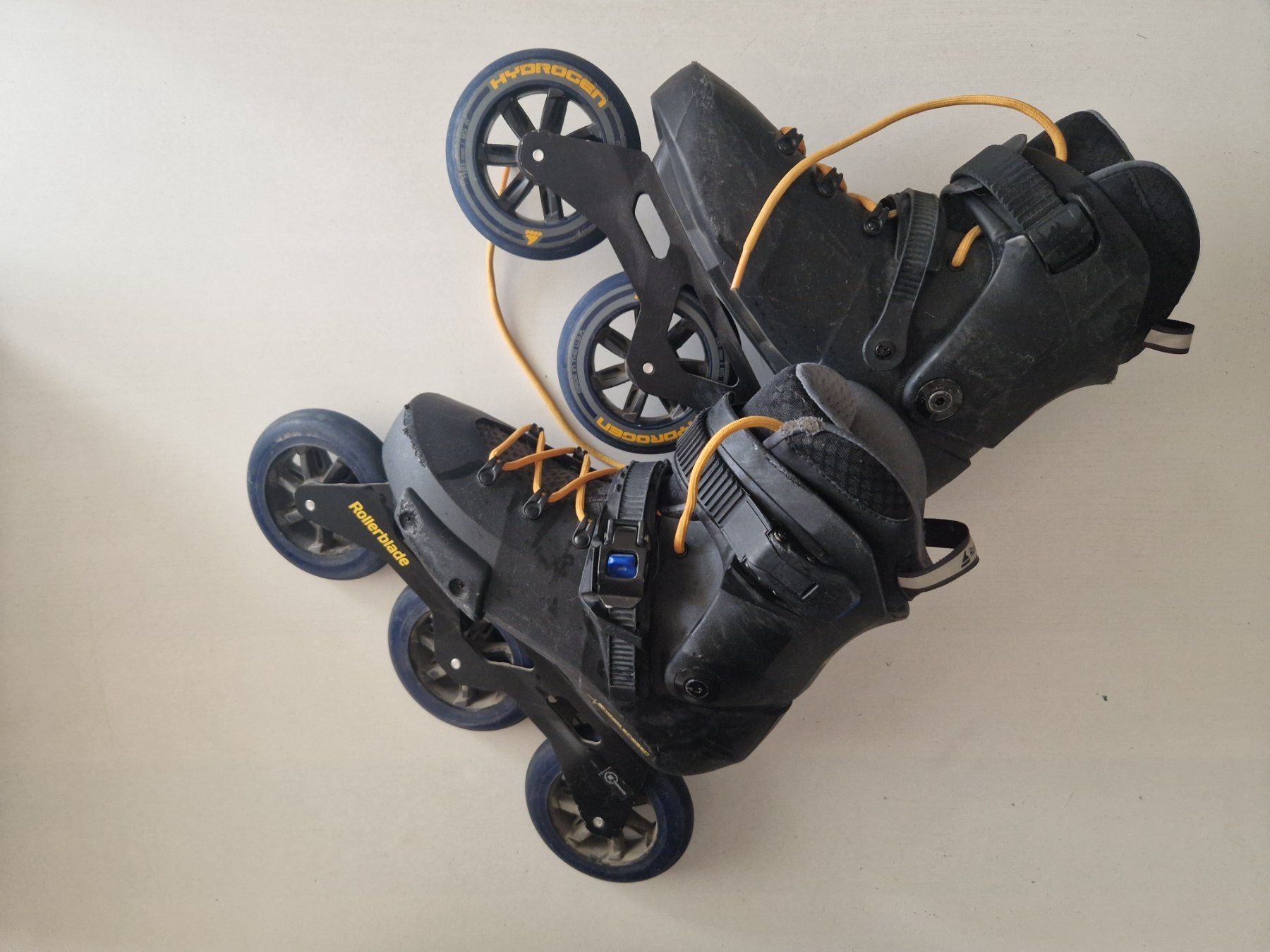 Pattini in linea & Pattini a rotelle: Rollerblade Twister Edge 110 3wd – Usato da Bürglen TG venduto da allerlei.77 2