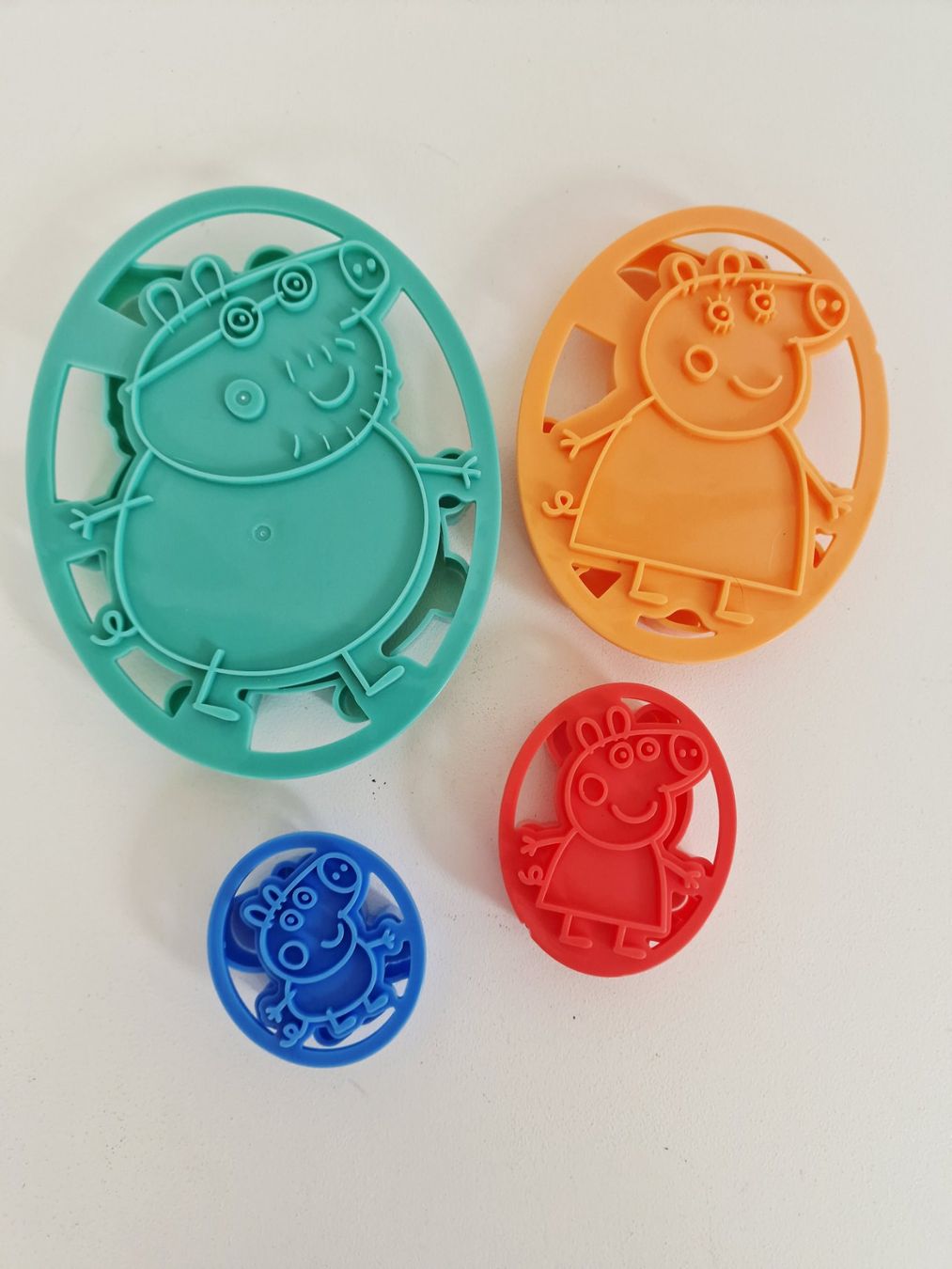Teglie da forno: Peppa Pig Guezli Ausstecher – Usato da Hallau venduto da CHACLA