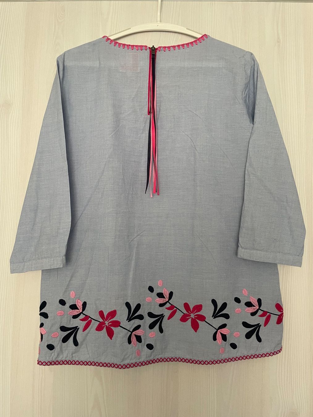 Lieblingsstück Camicette: Bluse bestickt Lieblingsstücke – Nuovo (secondo la descrizione) da Unteriberg venduto da fae_2gz2 1