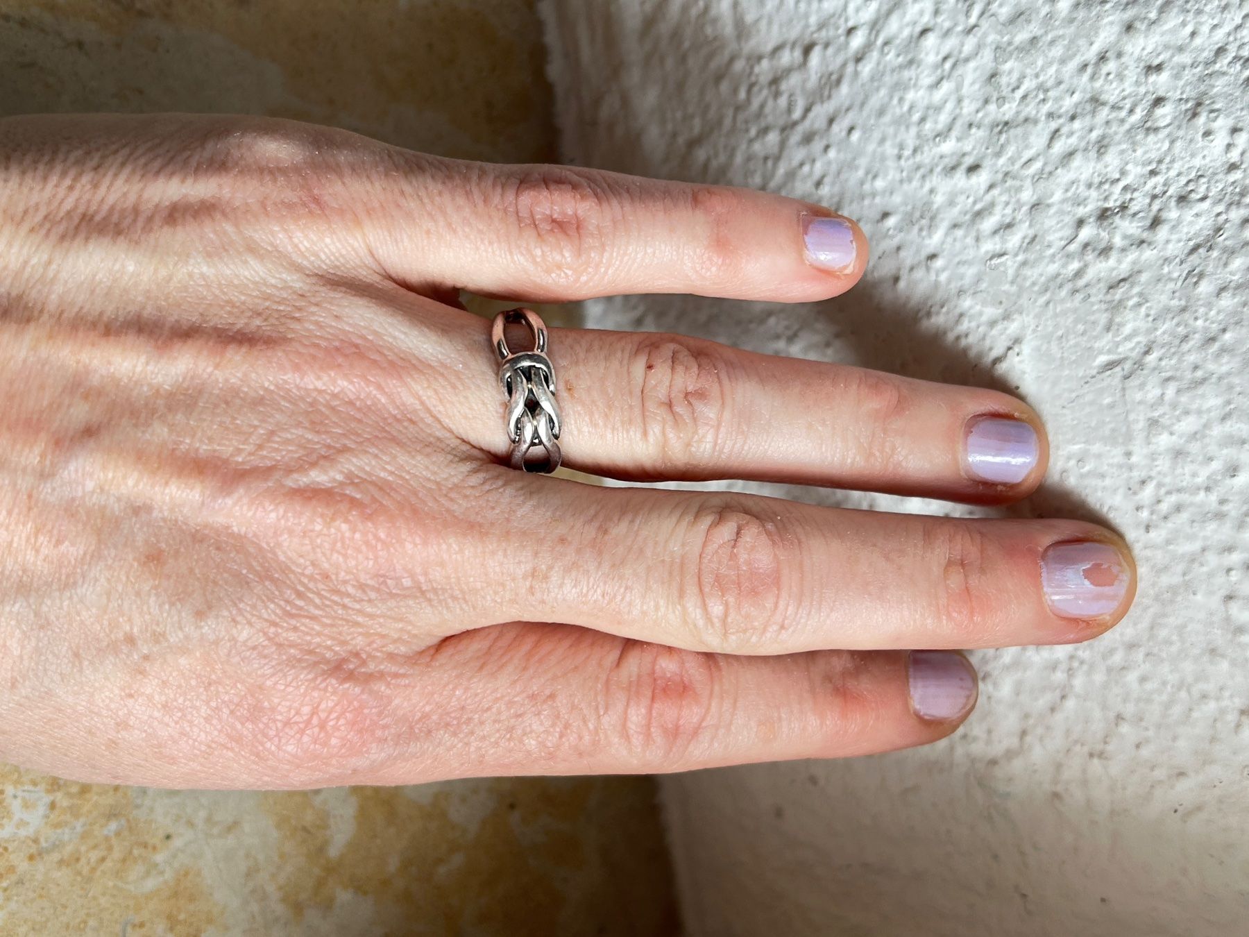 Ringe: Moderner Silberring verbunden Grösse 53 – Gebraucht aus Laufen von belleskulptur 1