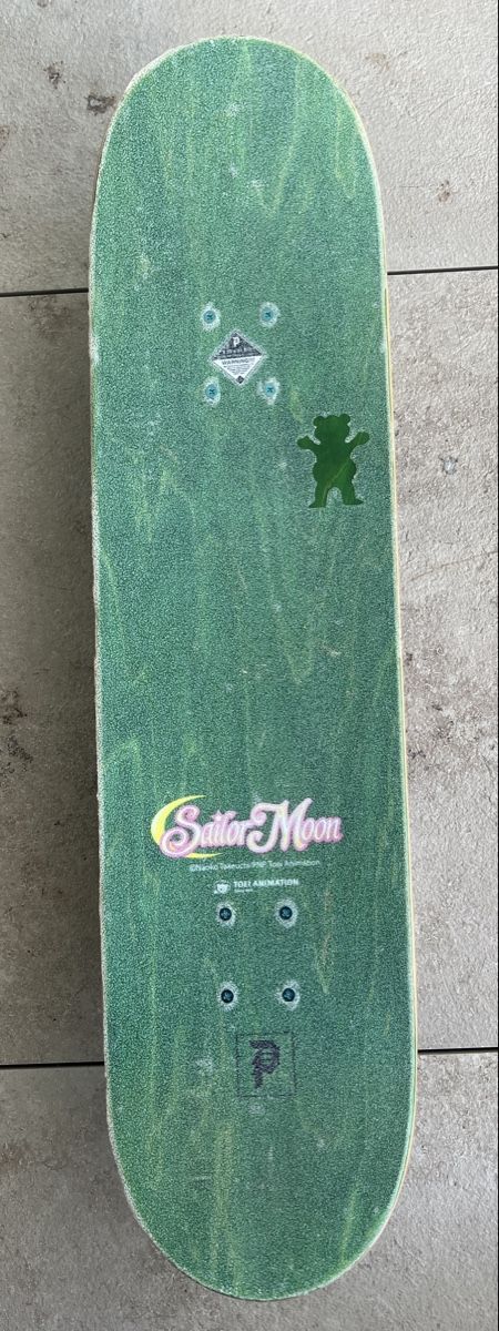 Skateboards: Primitive Sailor Moon Skateboard Complete – Usato da Niederweningen venduto da Bubu650 1