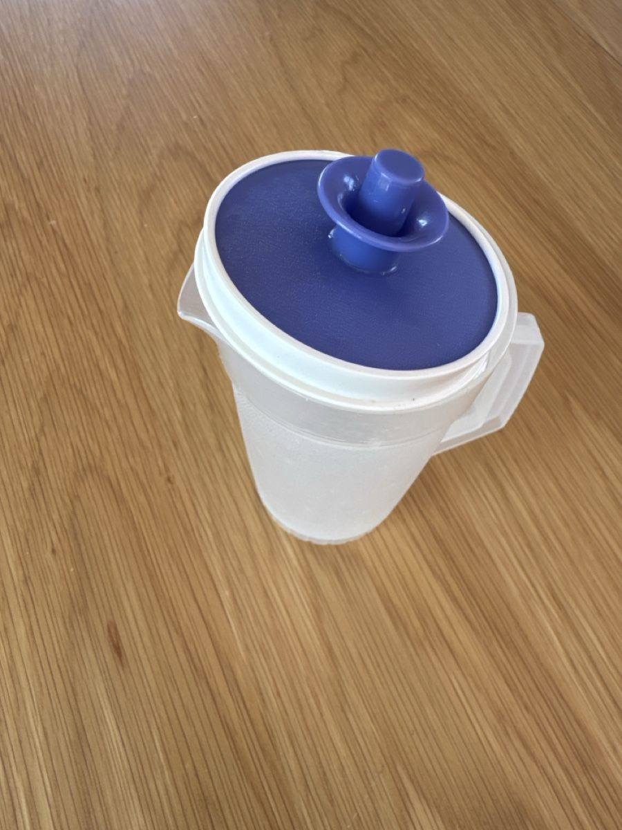 Tupperware Contenitori & Simili: Tupperware Milchkännchen – Usato da Bülach venduto da Mellinchen30