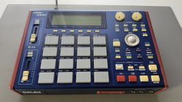 Akai MPC 1000 Music Production Center TOP