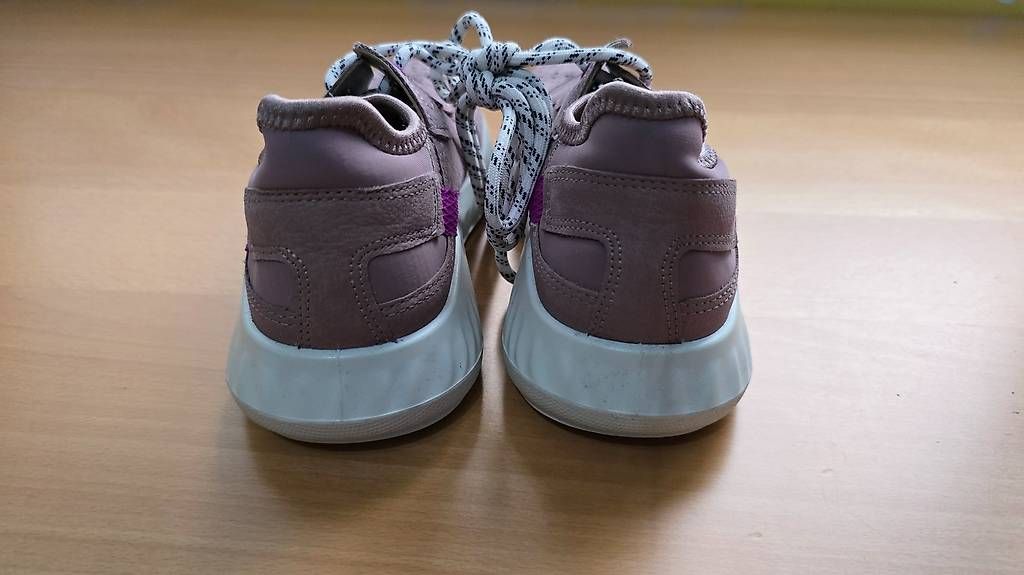 Ecco Damenschuhe: ECCO Sneaker SR1 - 35 - – Neu (gemäss Beschreibung) aus Thalwil von VitaMini 1