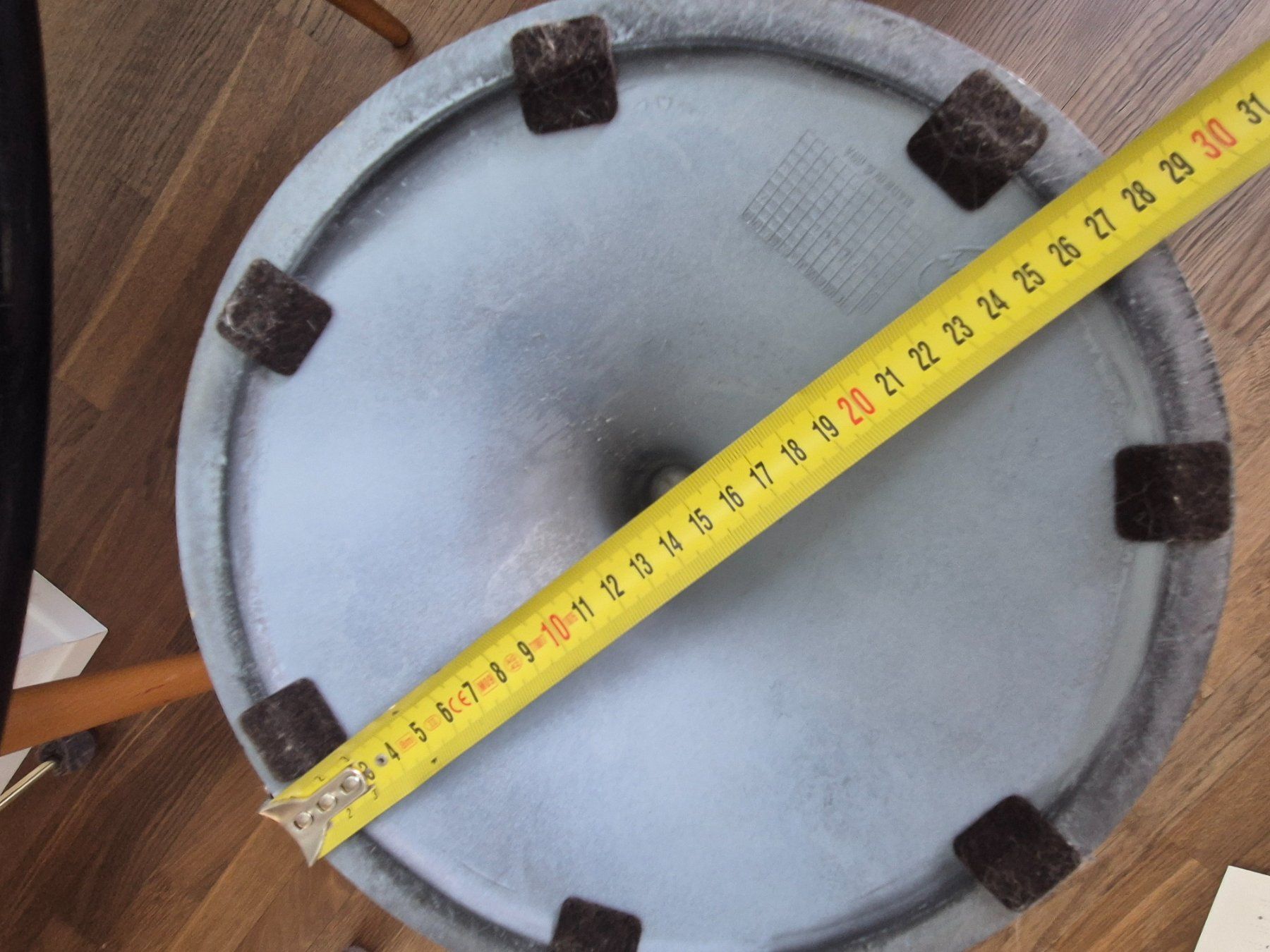 Tavoli: Vintage STAR Czechoslovakia Tulip Side Table, Stone Top – Usato da Zürich venduto da monadiederich 8