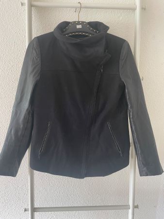 Coole Jacke von Drykorn Wolle/Leder gr.36