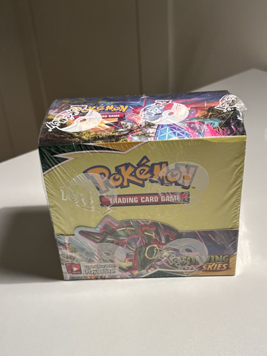 Pokémon Carte collezionabili: Pokémon Evolving Skies Booster Box EN – Nuovo e nell'imballaggio originale da Zürich venduto da EugStar
