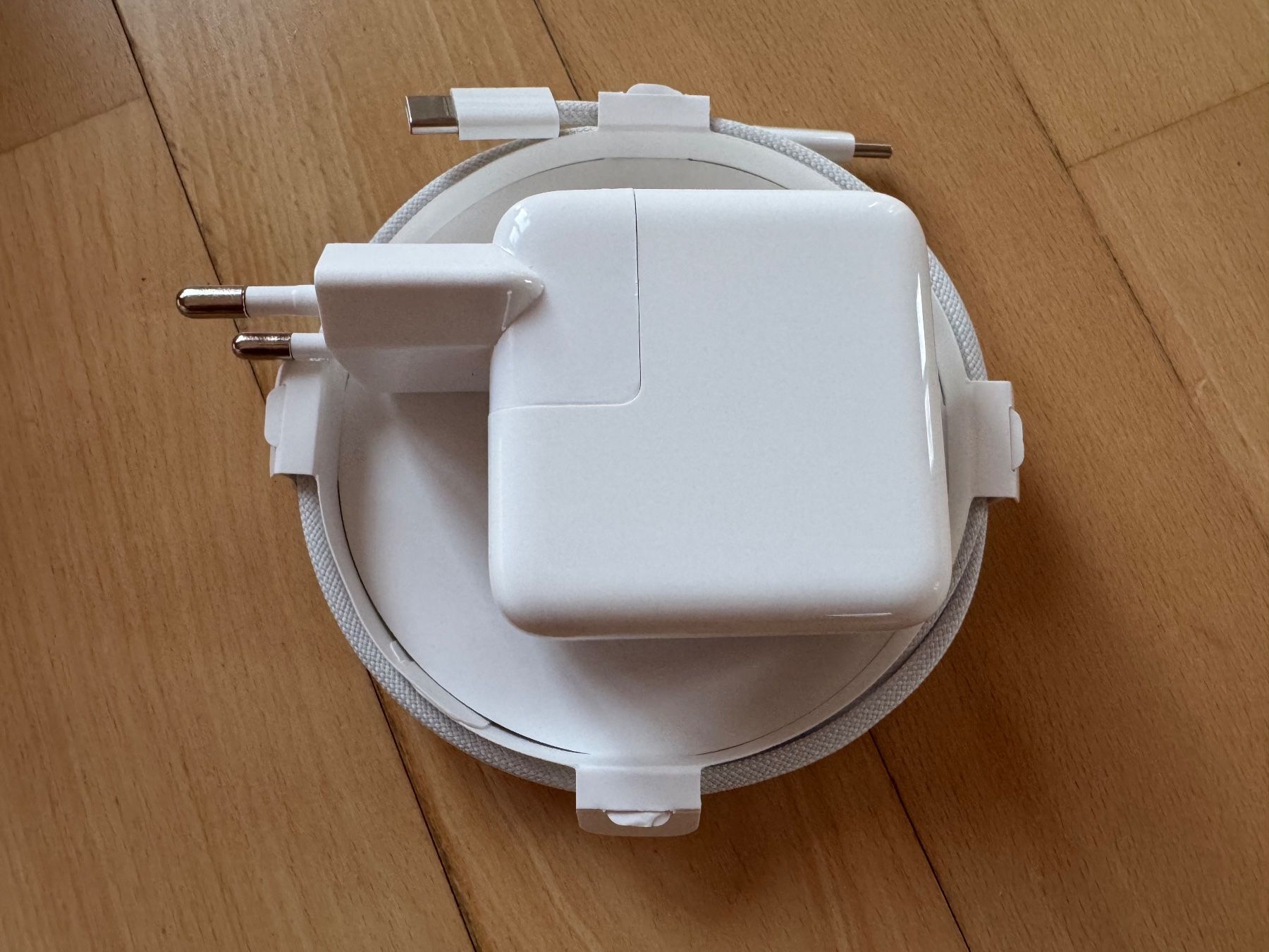 Apple VR Brille: Apple Vision Pro 1 TB with accessories - Excellent condition – Neu (gemäss Beschreibung) aus ST-CERGUE von jonasviatte 5