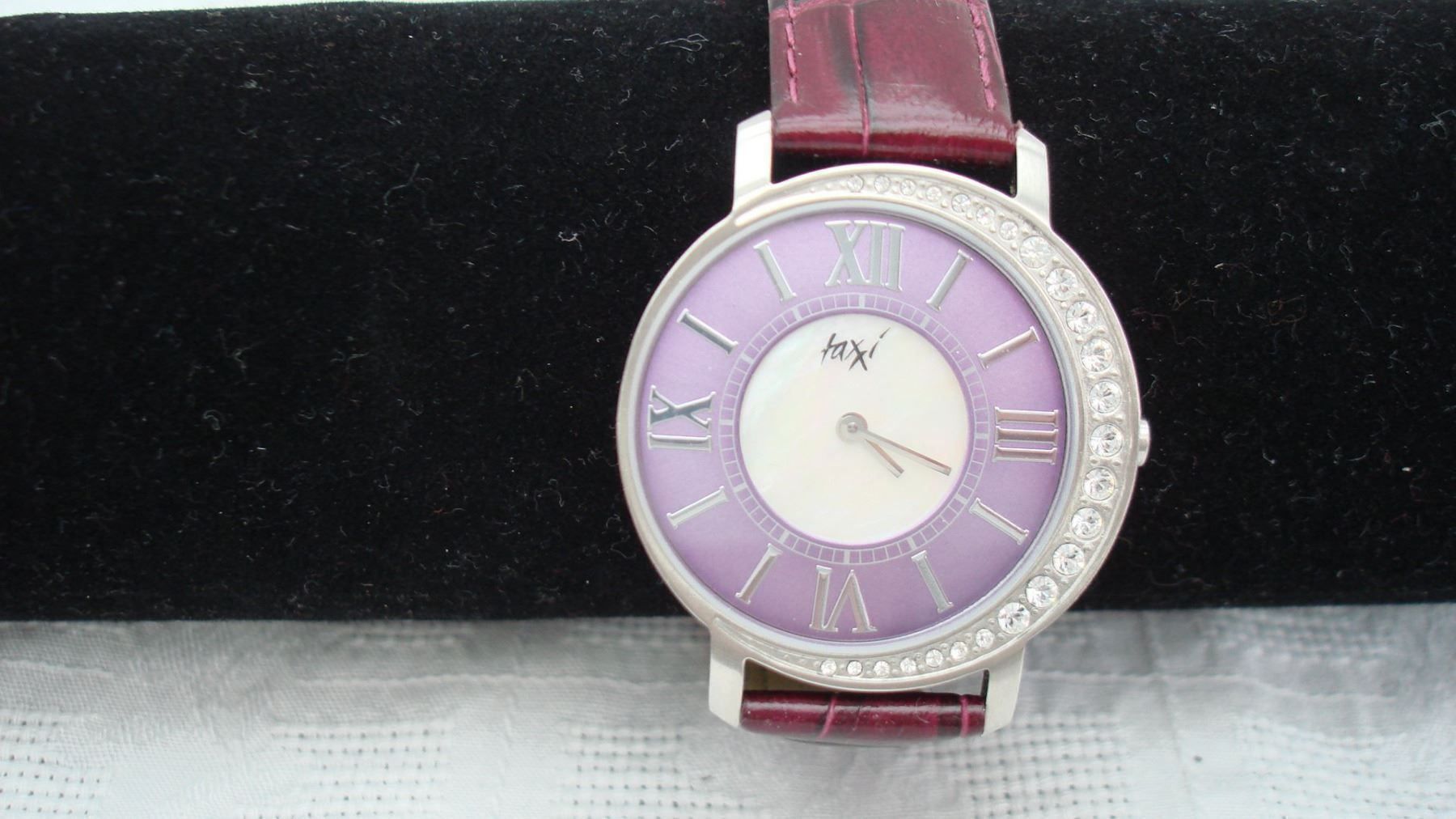 Orologi: Uhr, Damen modische elegant, neu – Nuovo e nell'imballaggio originale da Bern venduto da antigua13 3