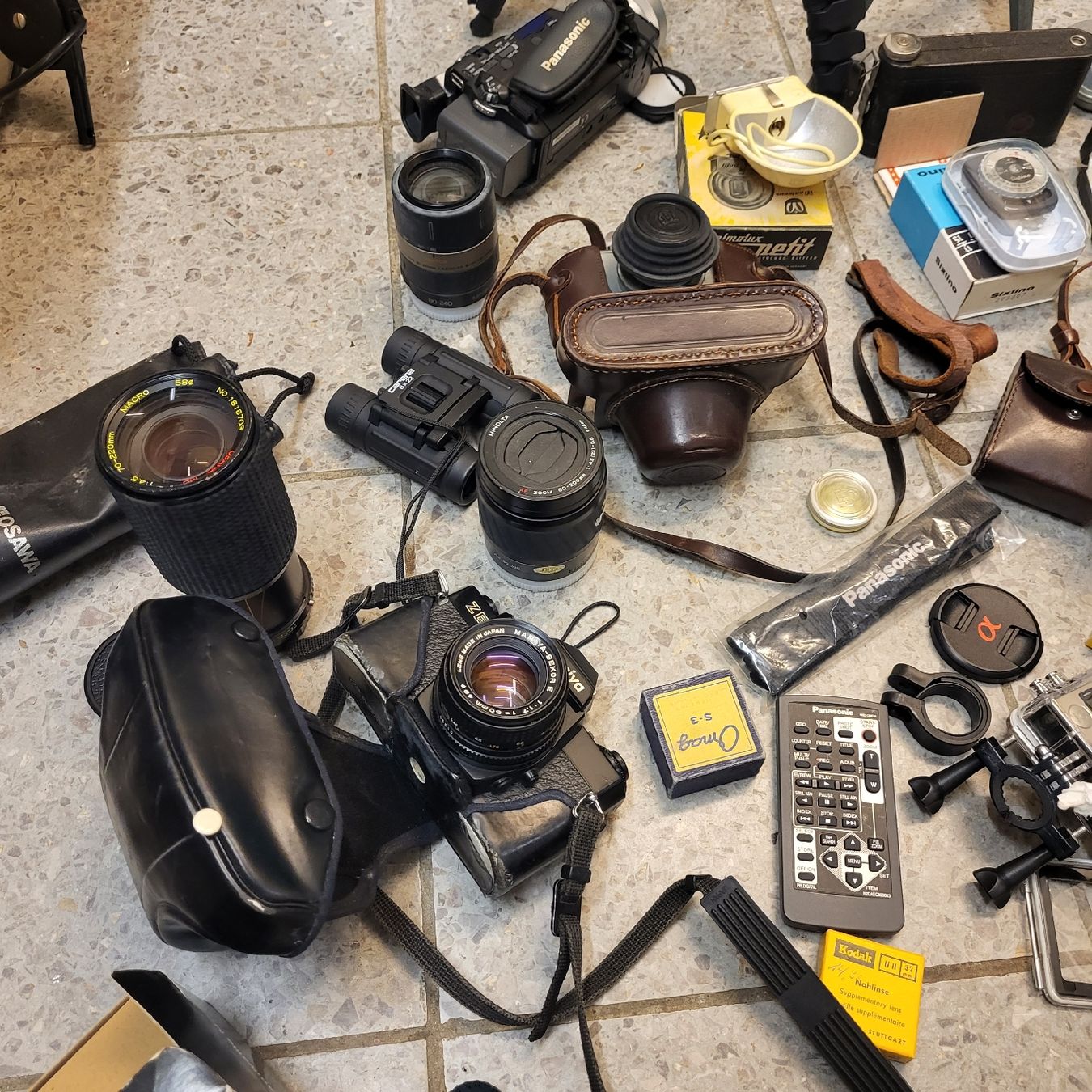 Fotocamera: 1 Lot Kameras – Usato da Kägiswil venduto da Megafi56 4