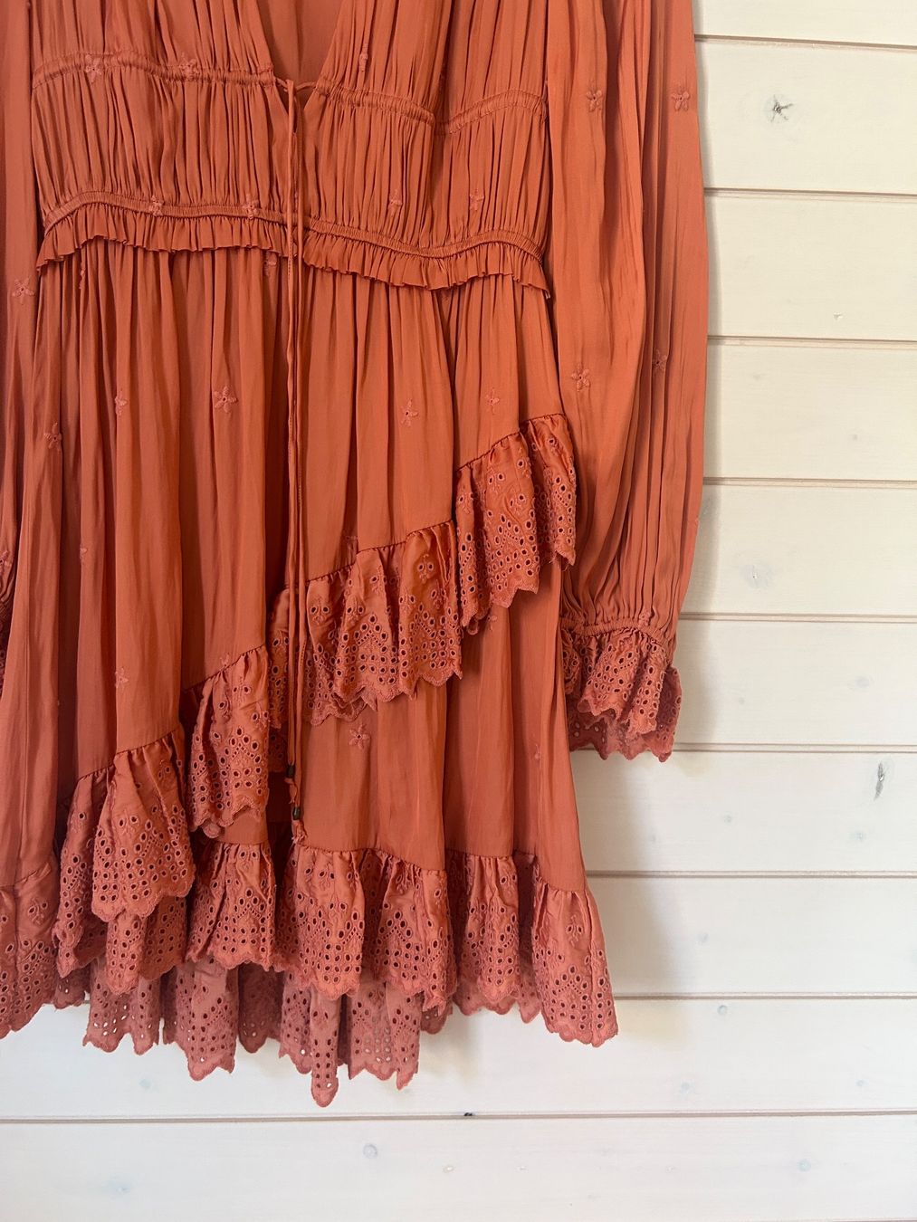 Ulla Johnson Vestiti: Ulla Johnson Rust Eyelet Millie Kleid – Gr. 4 – Usato da Illnau venduto da Monkky 3