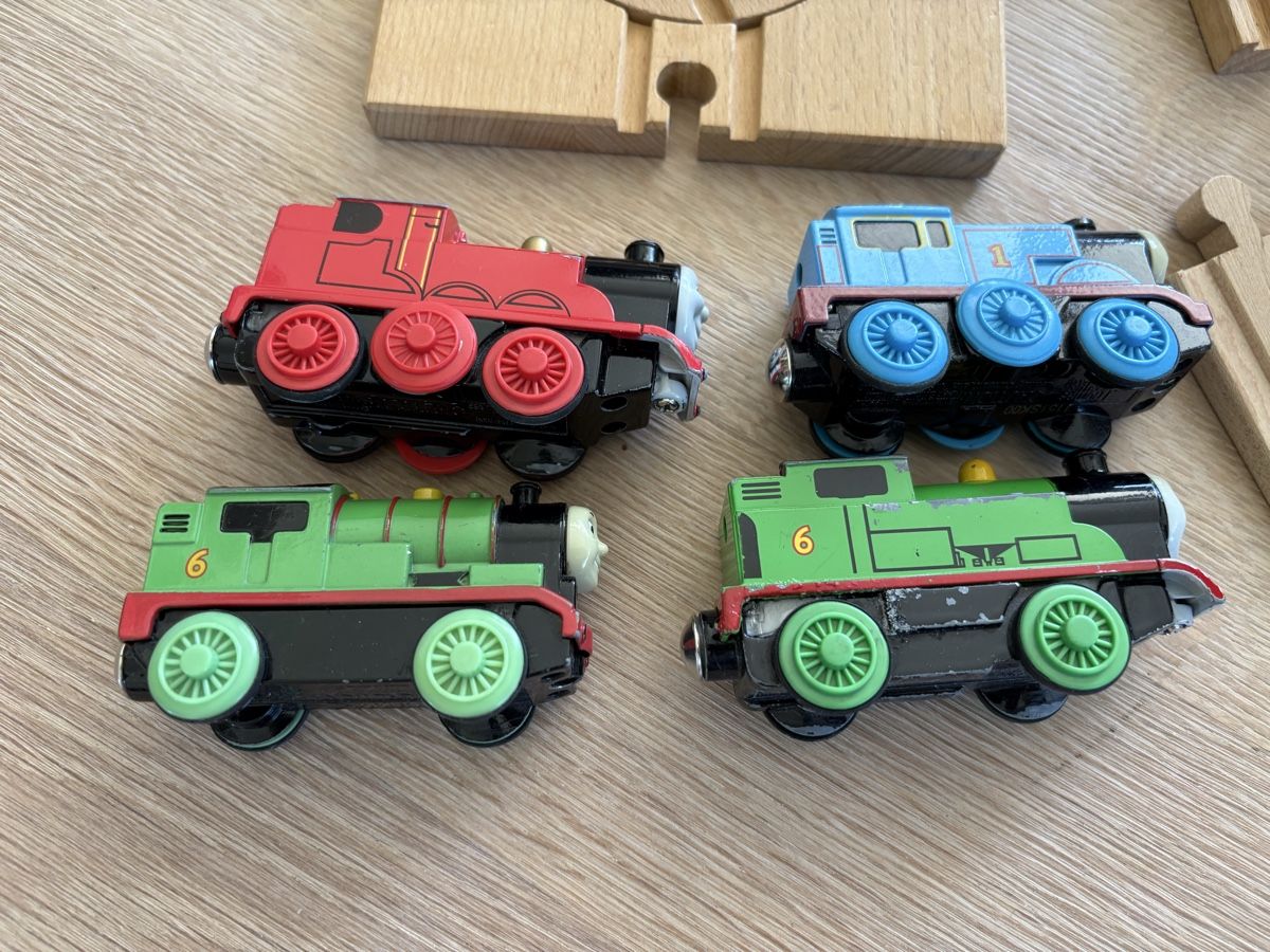 Brio Spielzeuge: Holz Eisenbahn set  – Gebraucht aus Hergiswil NW von mar_js5v 2