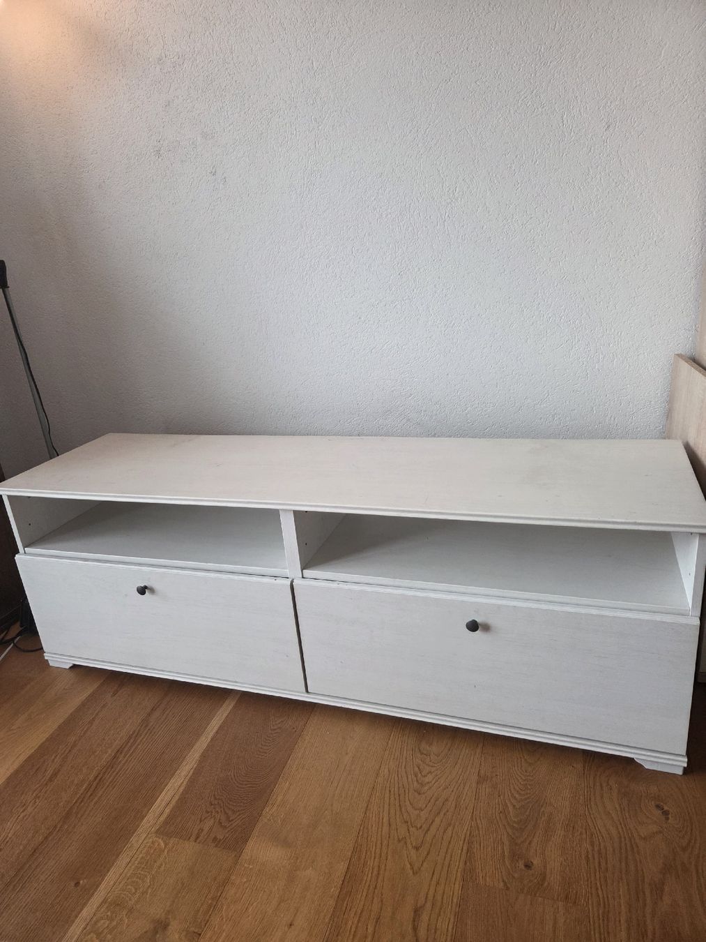 Mobili TV: TV-Möbel weiss mit zwei Schubladen – Usato da Dürrenäsch venduto da Fonsi_12 7