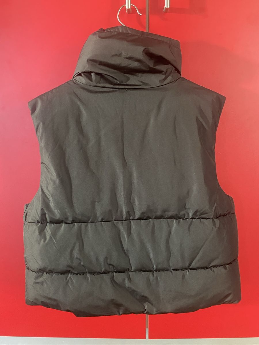 Gilets: Weste schwarz Daunen Gr 38 – D'occasion à Rothenburg par Rias 1