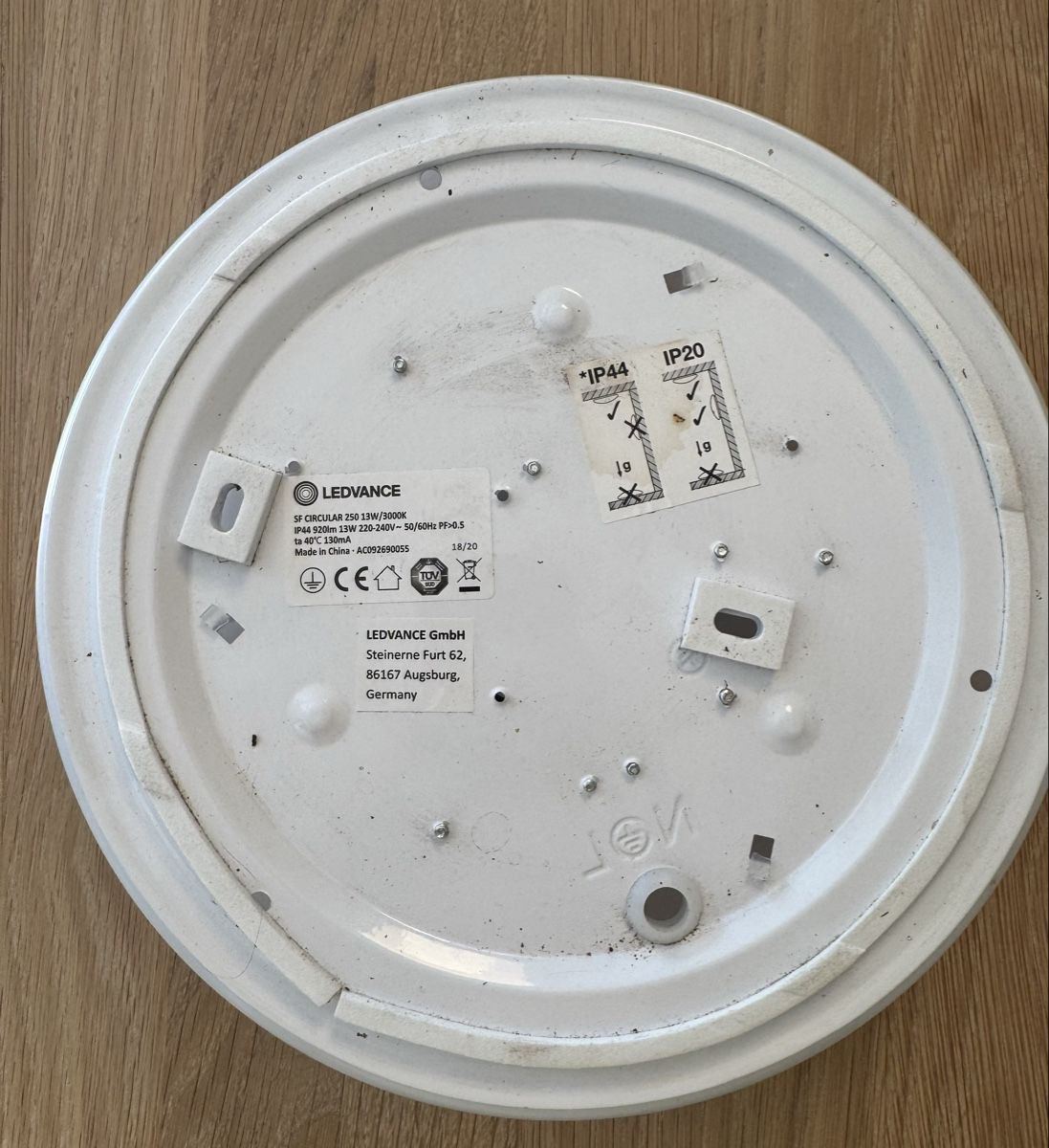 Lampade: Aussenleuchte / Deckenleuchte LED – Usato da Hinwil venduto da Bbudget 1
