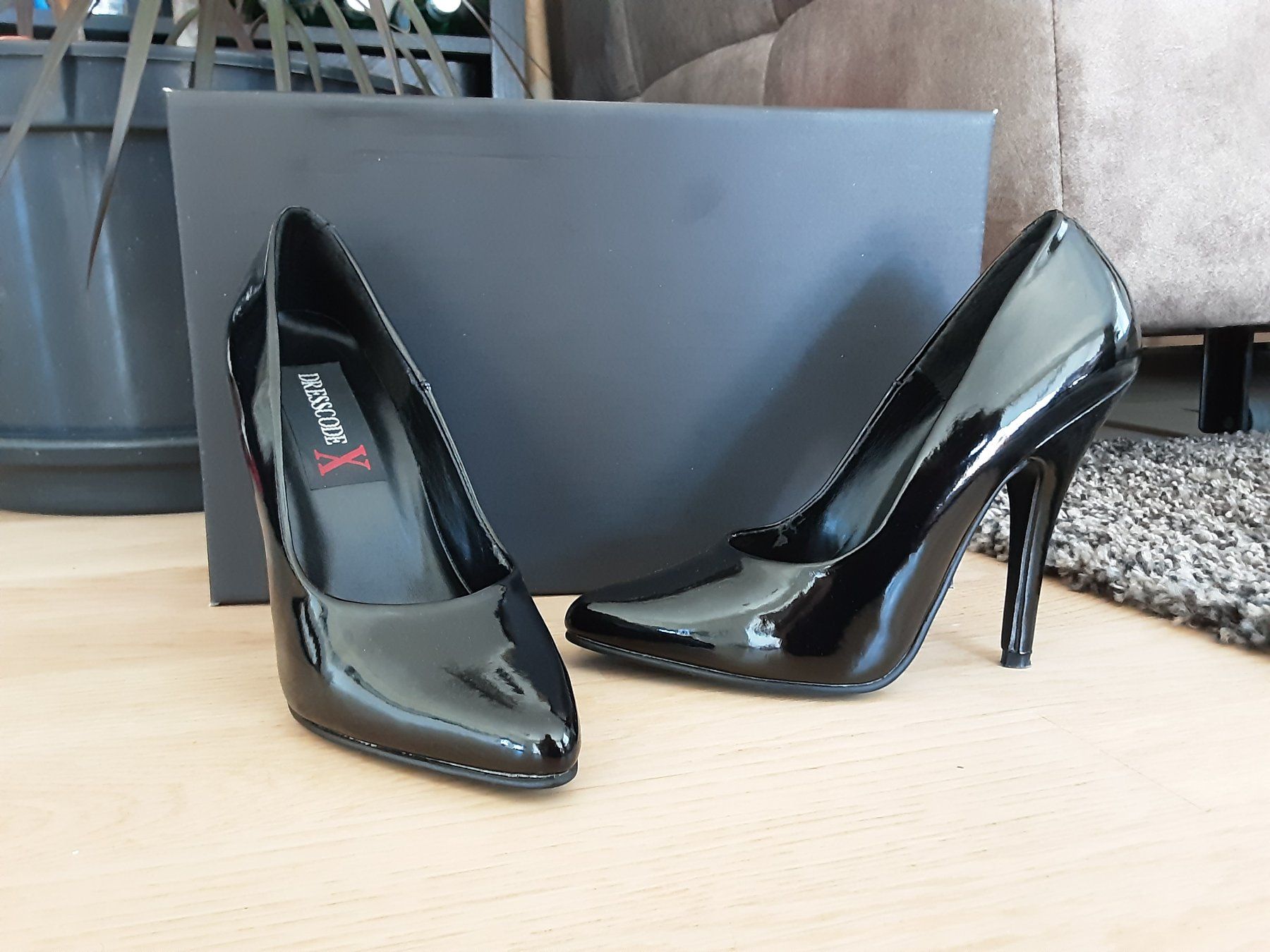 Scarpe da donna: Pumps Dresscode X schwarz Lackoptik 35.5 – Usato da Wagen venduto da sho_wsv2 3