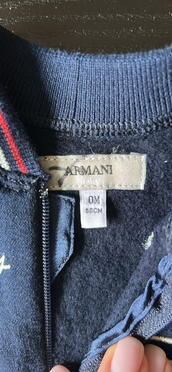 Pagliaccetti: Armani baby newborn body romper – Nuovo (secondo la descrizione) da Biel/Bienne venduto da zit_v5yc 2