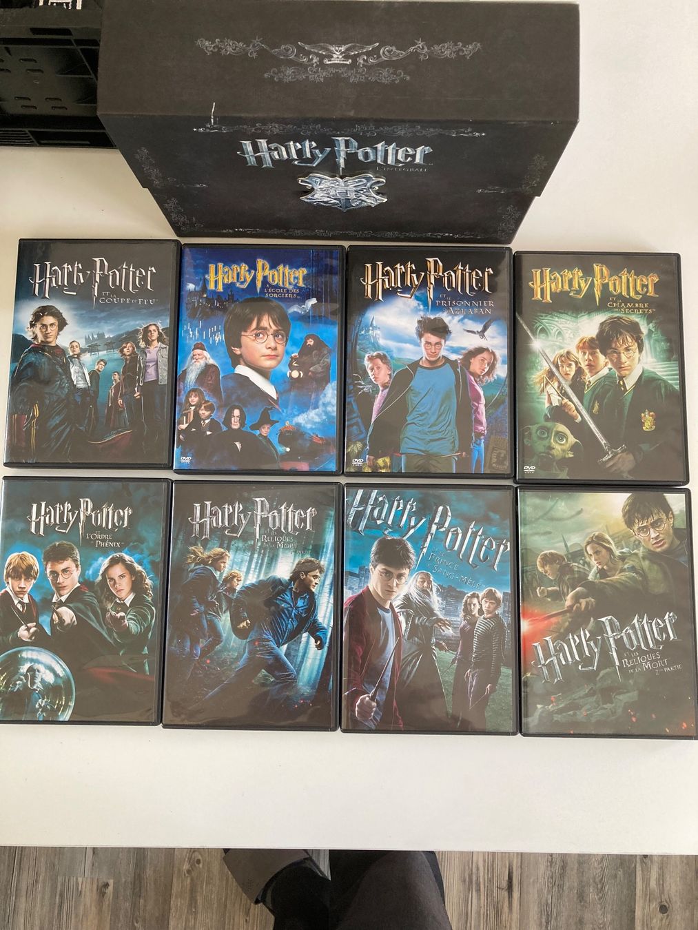 Tutti i DVDs: Coffret DVD Harry Potter La Collection Complète 8 films – Usato da Bassecourt venduto da CALUMET-X 4