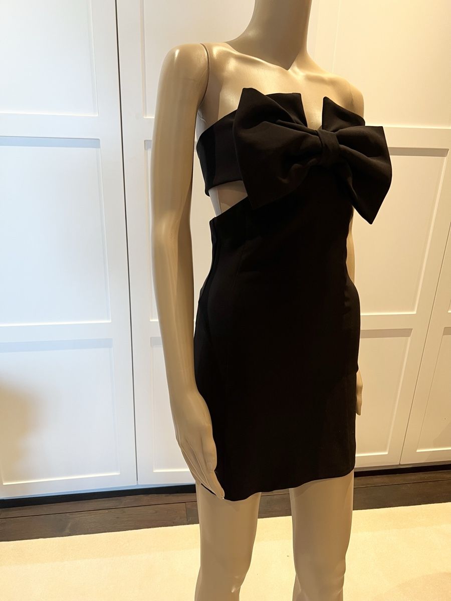 Zara Kleiderpakete: Set 3 tlg. Kleider von Zara Gr. S – Gebraucht aus Kilchberg ZH von Lisavivienne 1