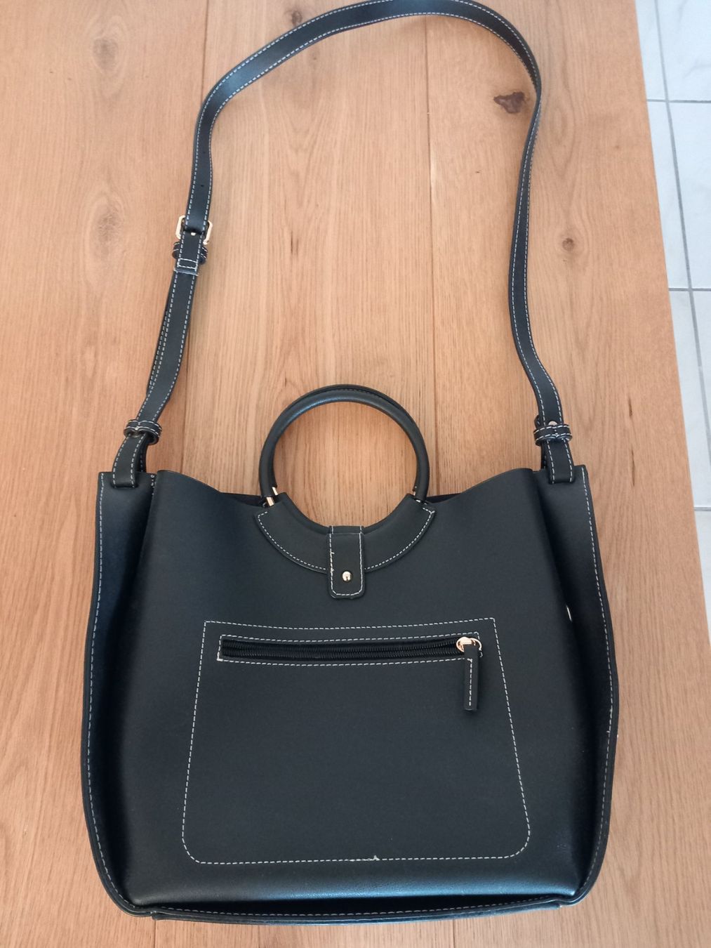 Manor Taschen für Damen: Handtasche Manor – Gebraucht aus Givisiez von Reiffel