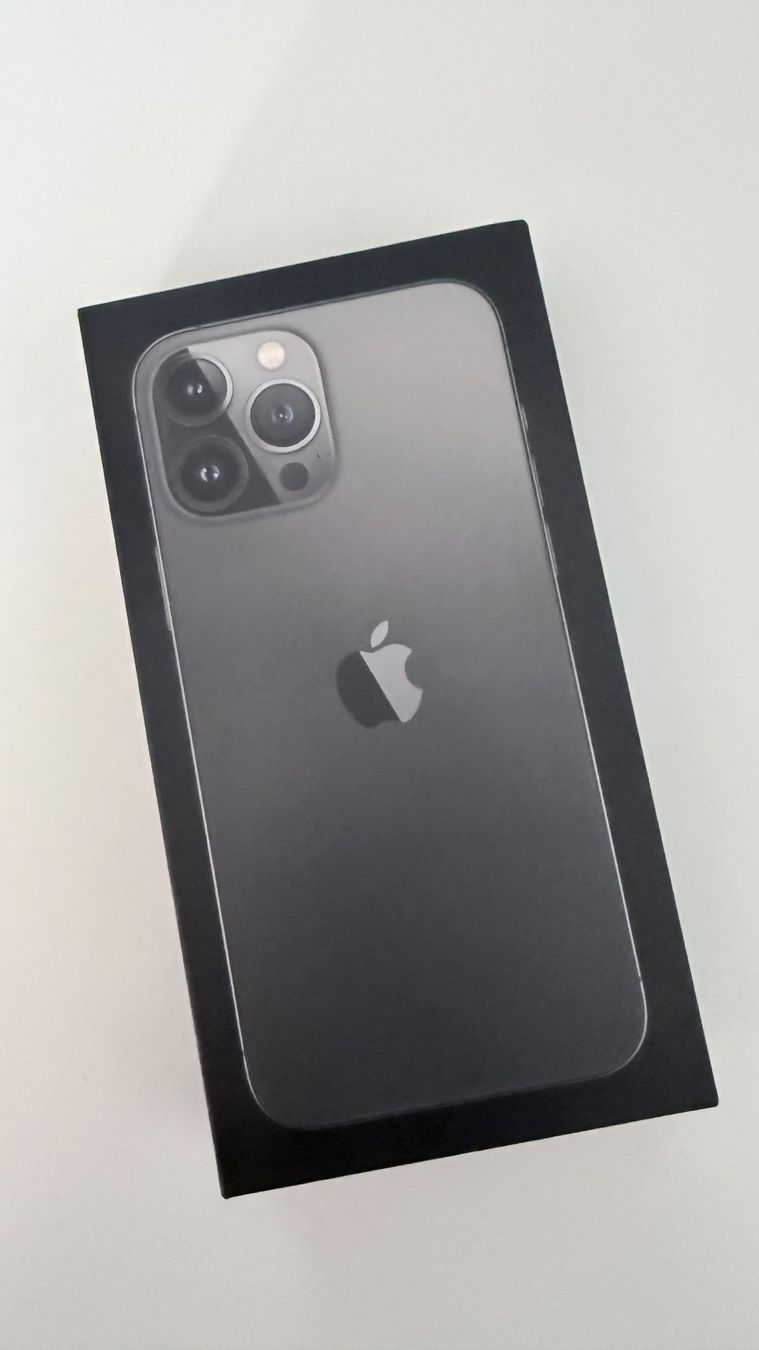 Apple Handys / Smartphones: iPhone 13 Pro Max 256 GB – Gebraucht aus Basel von stalders72 3