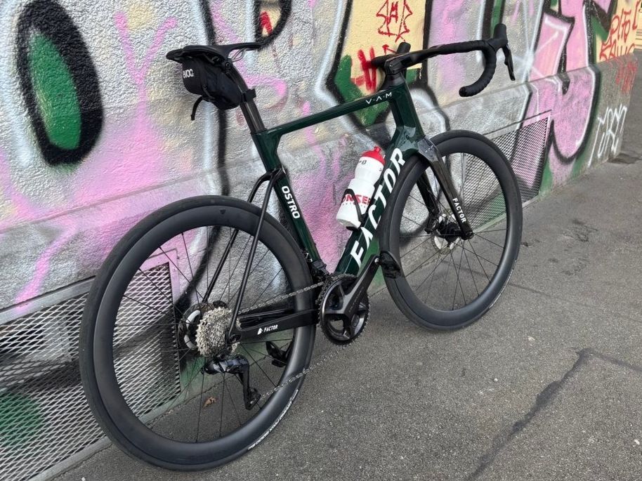 Factor Bikes Biciclette: Factor Ostro Vam 58 Ultegra - Dual Powermeter – Usato da Zürich venduto da aod_x8t8