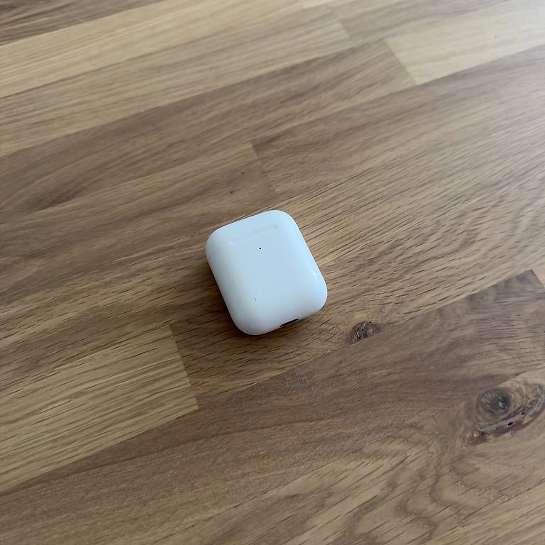 Apple Cuffie: Apple AirPods 2 – Usato da Widen venduto da flavio_marchi 1