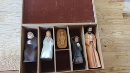 Schöne Krippenfiguren aus Holz