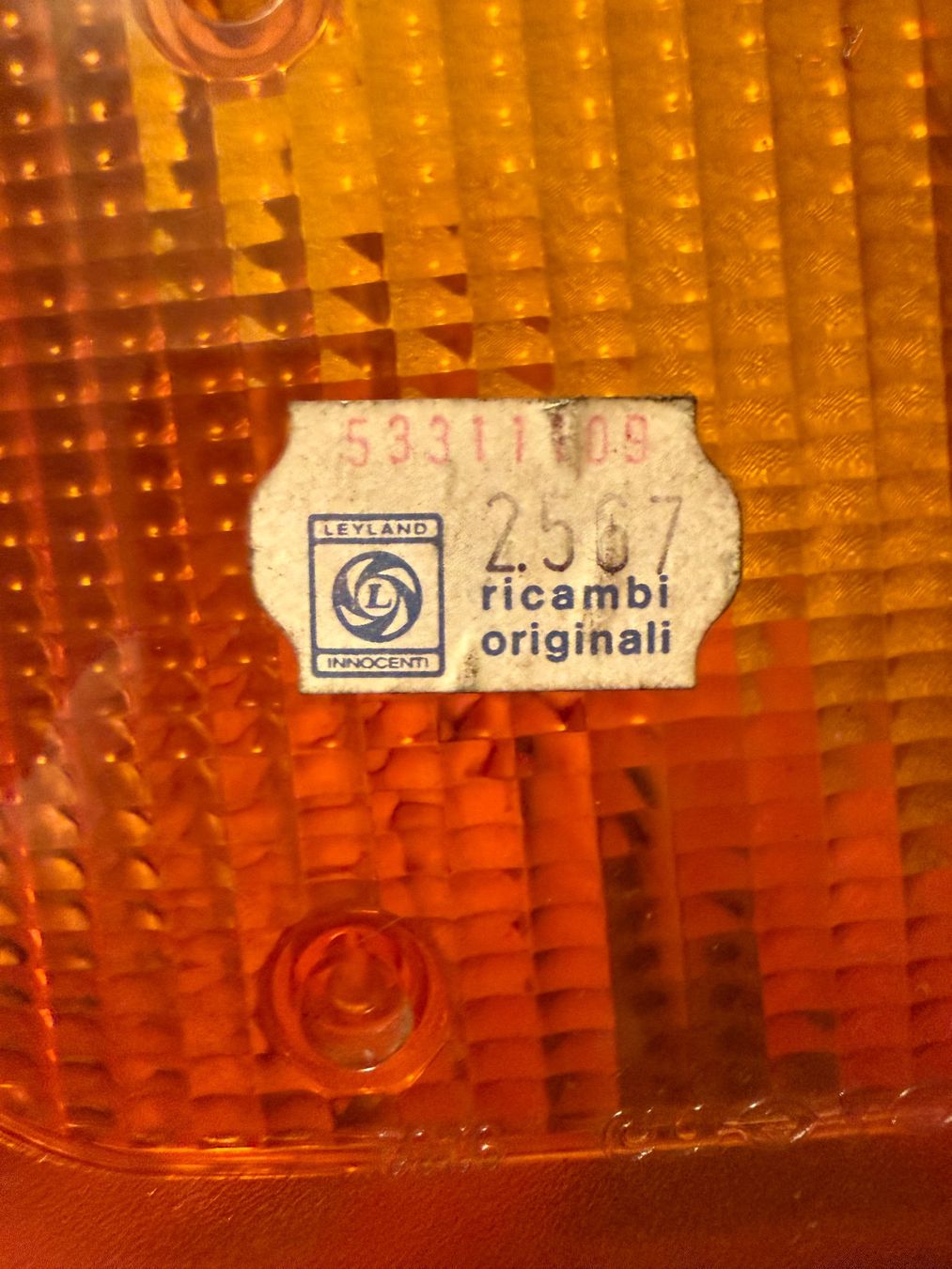 Innocenti Tutti pezzi di ricambio auto: Original Blinkerglas Innocenti / Leyland Oldtimer 2567 – Nuovo (secondo la descrizione) da Luzern venduto da Volanto_J 2
